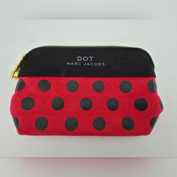 Marc Jacobs Handbags - DOT Marc Jacobs Makeup Bag